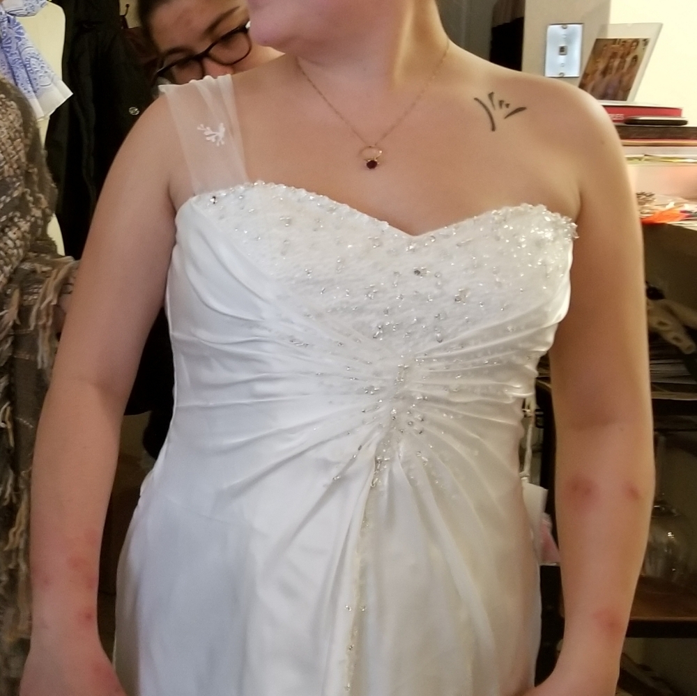 Wedding dress